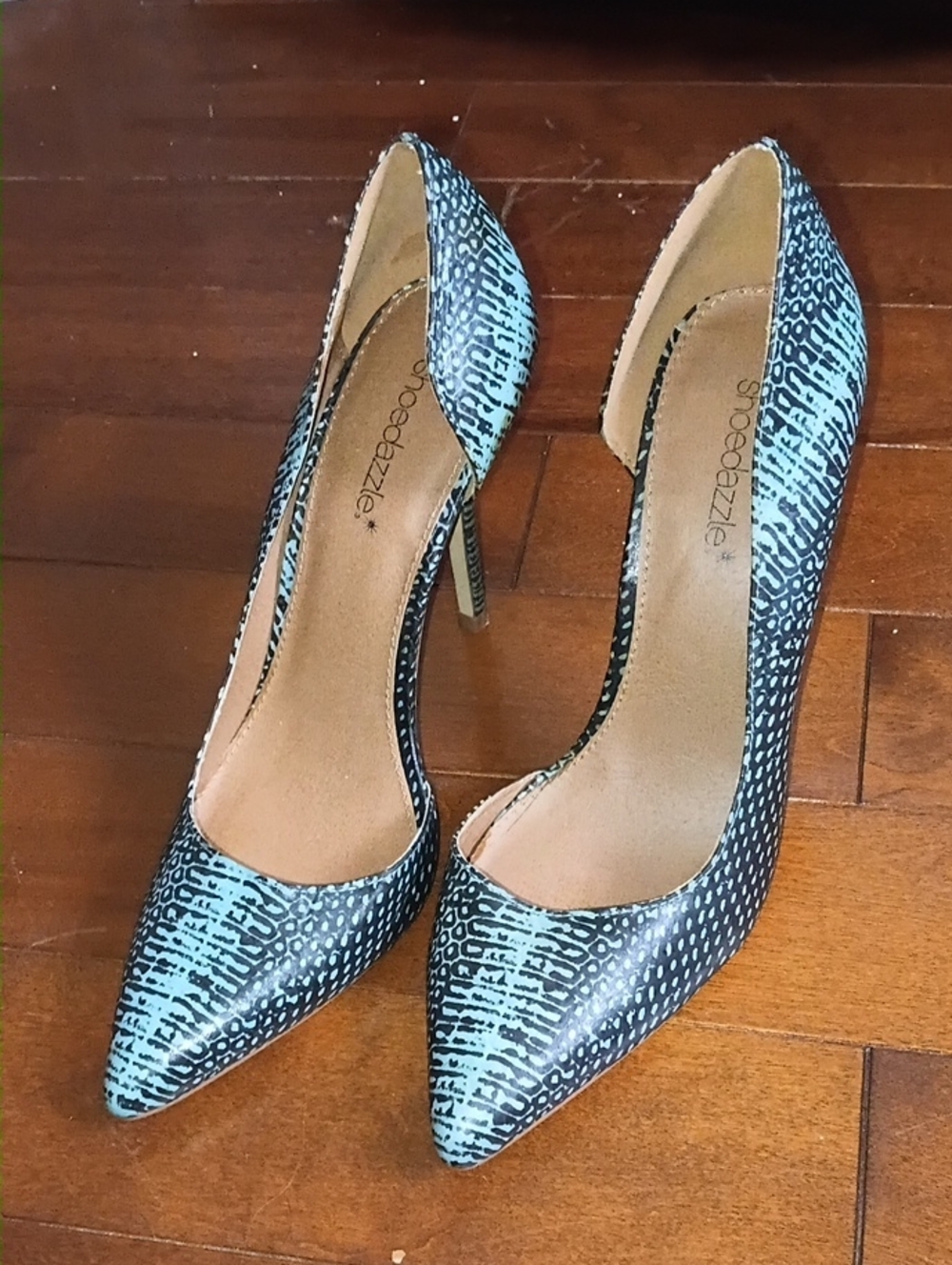 Shoe Dazzle Blue Teal Patterned Pointed D'Orsay Heels